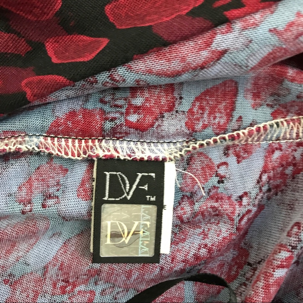 Diane von Furstenberg Julian Silk Wrap Dress - Picture 5 of 7
